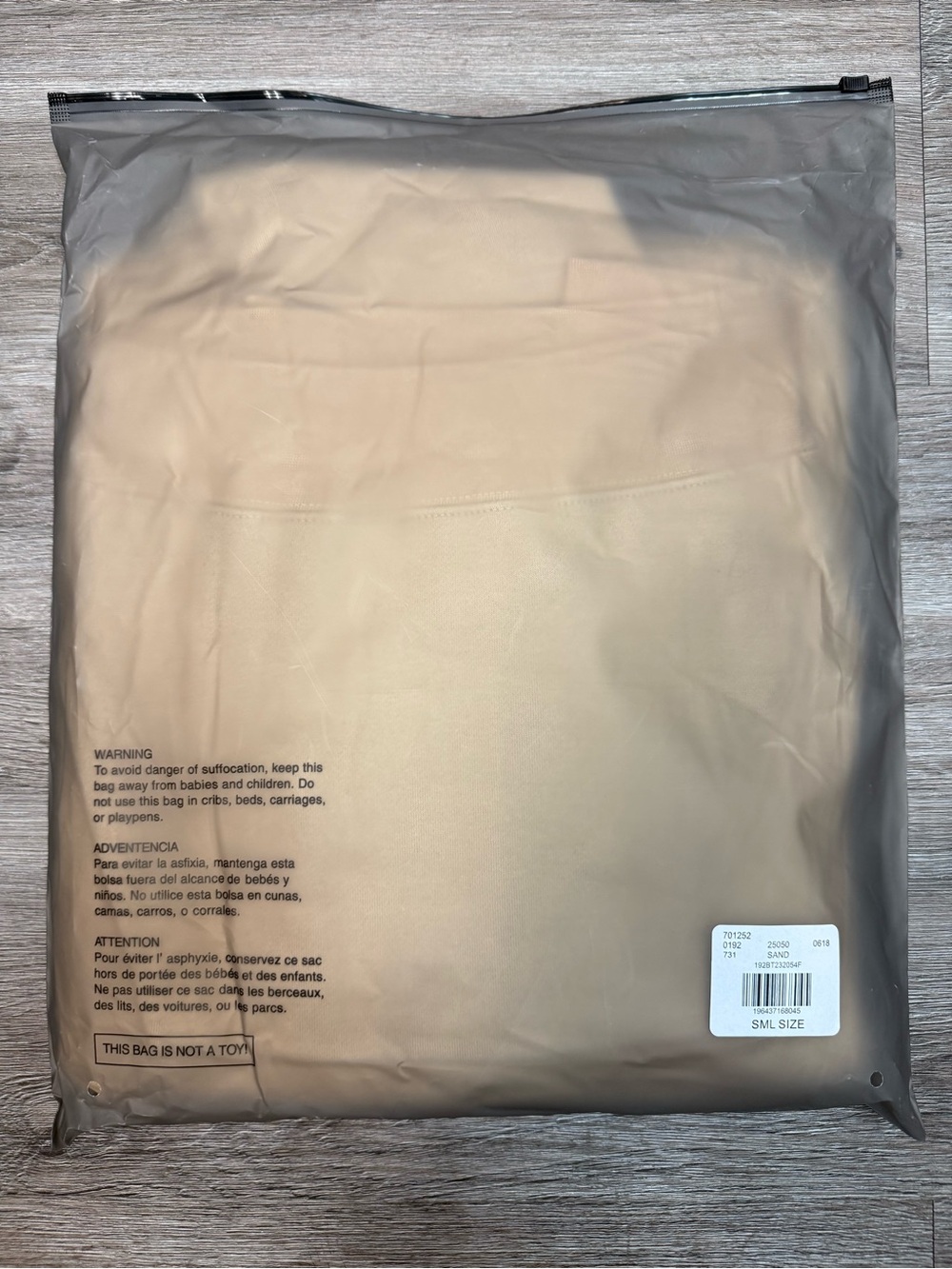 Ss23 fear of god essentials Sand hoodie - Picture 8 of 8
